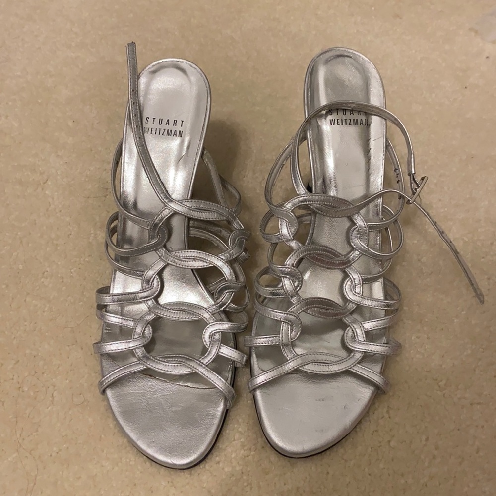 Stuart Weitzman silver size 9 sandals